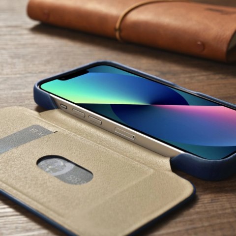 ICarer CE Oil Wax Premium Leather Folio Case skórzane etui iPhone 14 Plus z klapką magnetyczne MagSafe niebieski (AKI14220707-BU