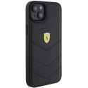 Etui Ferrari Quilted Metal Logo do iPhone 15 Plus - czarne
