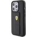 Etui Ferrari Grip Stand Metal Logo na iPhone 15 Pro Max - czarne