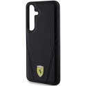Etui Ferrari Hot Stamp V Lines MagSafe na Samsung Galaxy S24+ - czarne