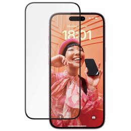 Szkło ceramiczne PanzerGlass Ceramic Protection na iPhone 15 z pozycjonerem