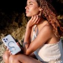 Etui UNIQ Coehl Savon Magnetic Charging na iPhone 16 Pro - przezroczyste