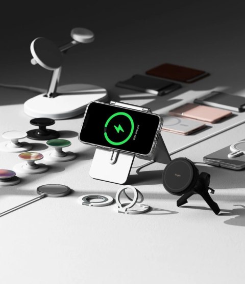 Etui Ringke Fusion Magsafe na iPhone 16 - przezroczyste
