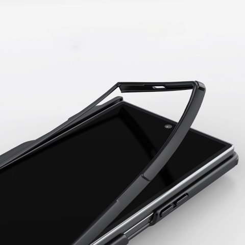 Etui Nillkin Super Frosted Shield Fold Magnetic na Samsung Galaxy Z Fold 7 kompatybilne z MagSafe - czarne