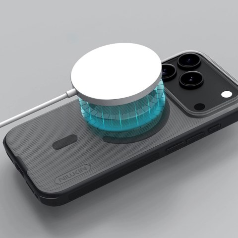 Etui Nillkin Super Frosted Shield Pro kompatybilne z MagSafe na iPhone 17 Pro - przezroczyste czarne