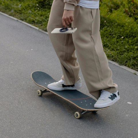 Pierścień magnetyczny Spigen Nano Pop MagSafe na telefon - szaro-czarny