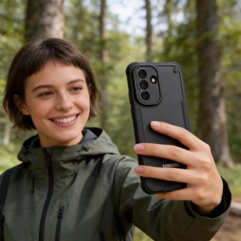 Etui Tech-Protect Rugged Shield na Samsung Galaxy A57 5G - półprzezroczysto-czarne