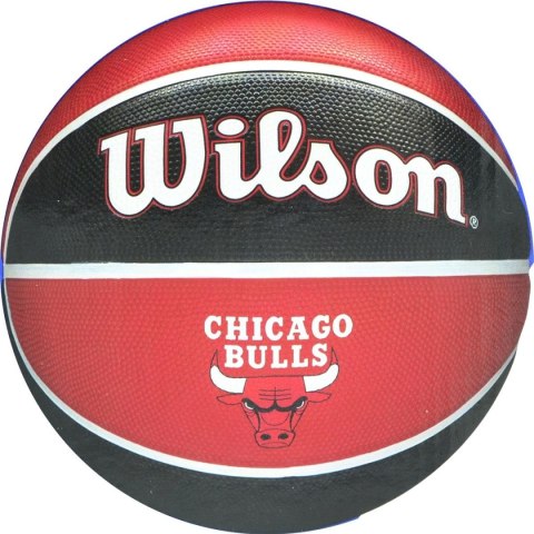 PIŁKA DO KOSZYKÓWKI WILSON NBA TEAM CHICAGO BULLS + POMPKA BOX R.7
