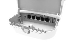 MikroTik OmniTIK 5 PoE ac 5GHz 802.11a/n/ac Outdoor AP 7.5dBi 5GHz omni antennas
