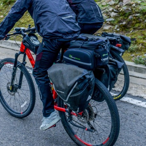 Torba rowerowa Rockbros AS-001-3BG na bagażnik wodoodporna 20 l - czarna