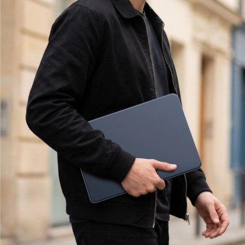 Etui AMAZINGTHING Titan Hardshell na MacBook Neo 13" - niebieskie