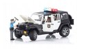 Pojazd Jeep Wrangler Rubicon policja z figurką