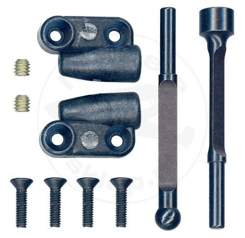 #1715 - Team Associated