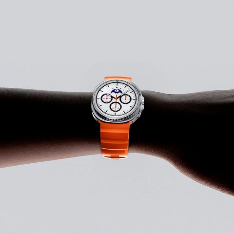 Pasek Spigen WBS2 na Samsung Galaxy Watch 40 / 44 / 46 mm - pomarańczowy