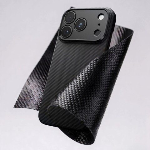 Etui AMAZINGTHING Titan Max Lens na iPhone 18 Pro z włókna aramidowego z osłoną aparatu kompatybilne z MagSafe - czarne