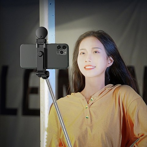 Selfie stick WH1YXS teleskopowy tripod 1m z okrągłą lampą i uchwytem na telefon - czarny - OUTLET