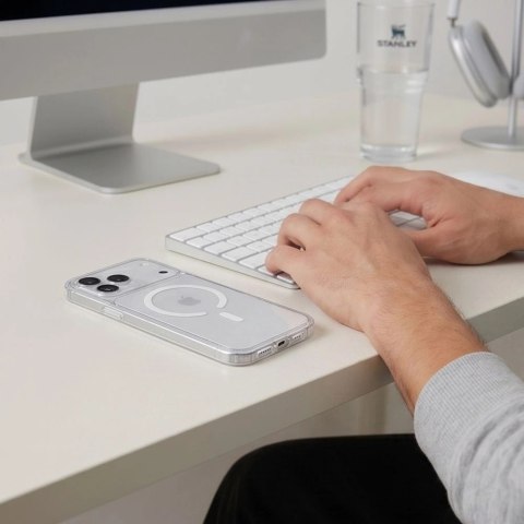 Etui Tech-Protect Flexair Hybrid CC MagSafe na iPhone 18 Pro / 17 Pro - przezroczyste